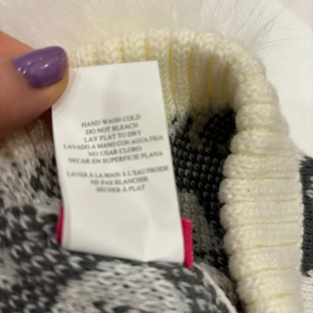 Toby & Co Leopard Print Pom Pom Beanie Hat and Scarf set